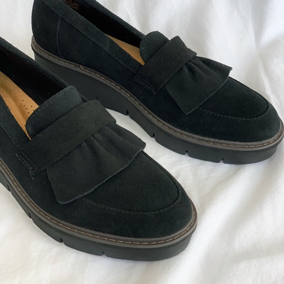 Clarks Loafers Airabel chunky heel size 7.5 US black suede upper woman’s - Picture 4 of 16
